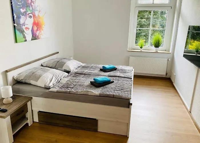 Seestadt Mit Balkon #netflix #seenaehe #einkaufen Von Harztraveler * 고슬라르