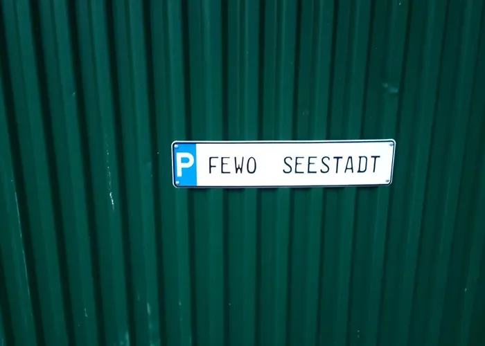 Seestadt Mit Balkon #netflix #seenaehe #einkaufen Von Harztraveler 아파트 고슬라르